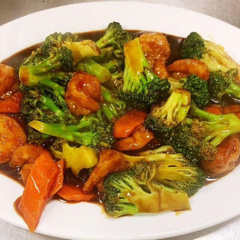 L28. Shrimp with Broccoli (L)