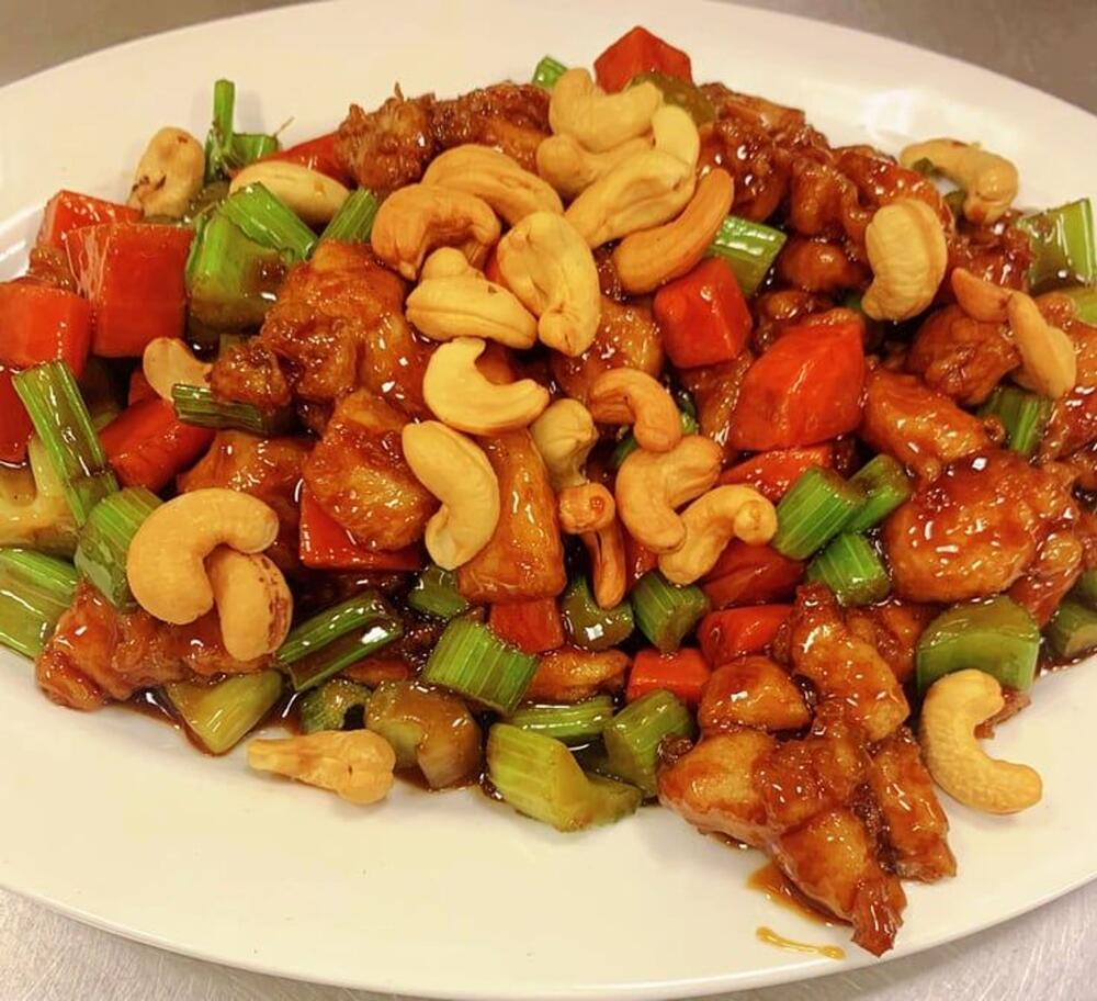 C4. Cashew Chicken