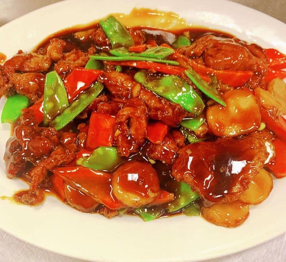 B4. Beef with Snow Pea