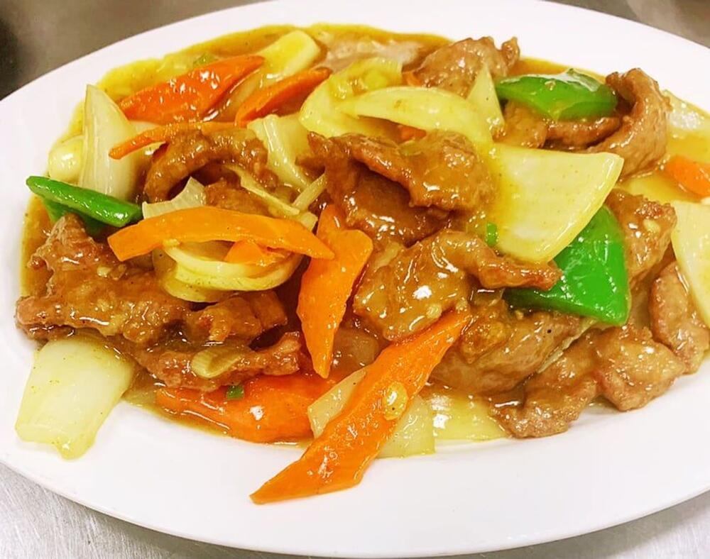 B7. Curry Beef