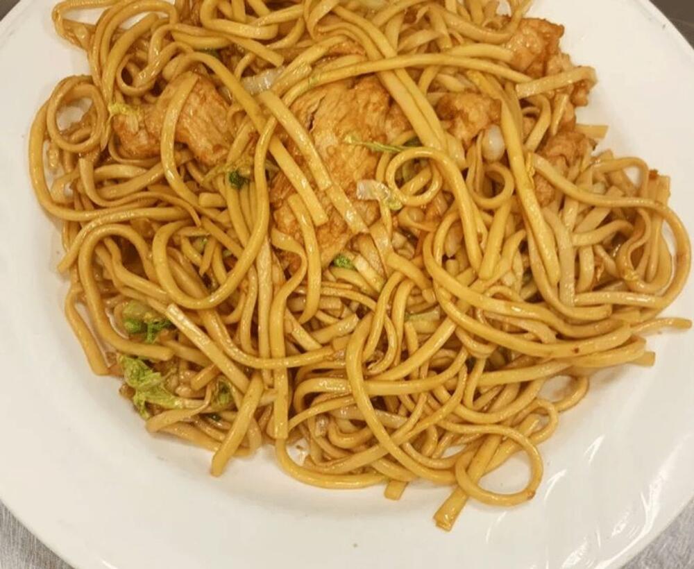 M2. Chicken Lo Mein